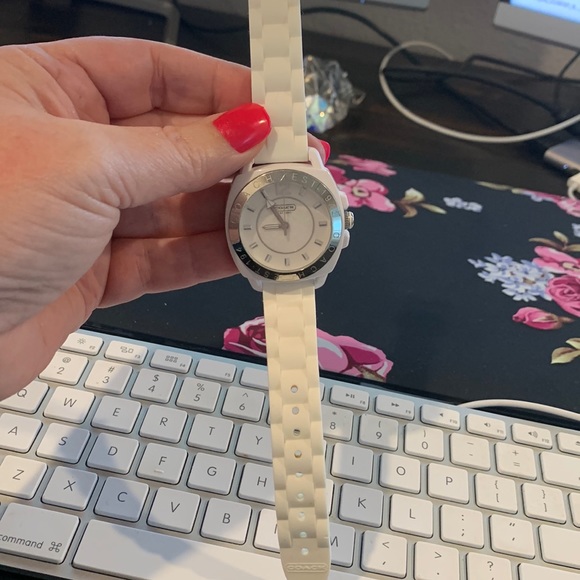 White Coach Boyfriend Watch 🤍 - Picture 1 of 3